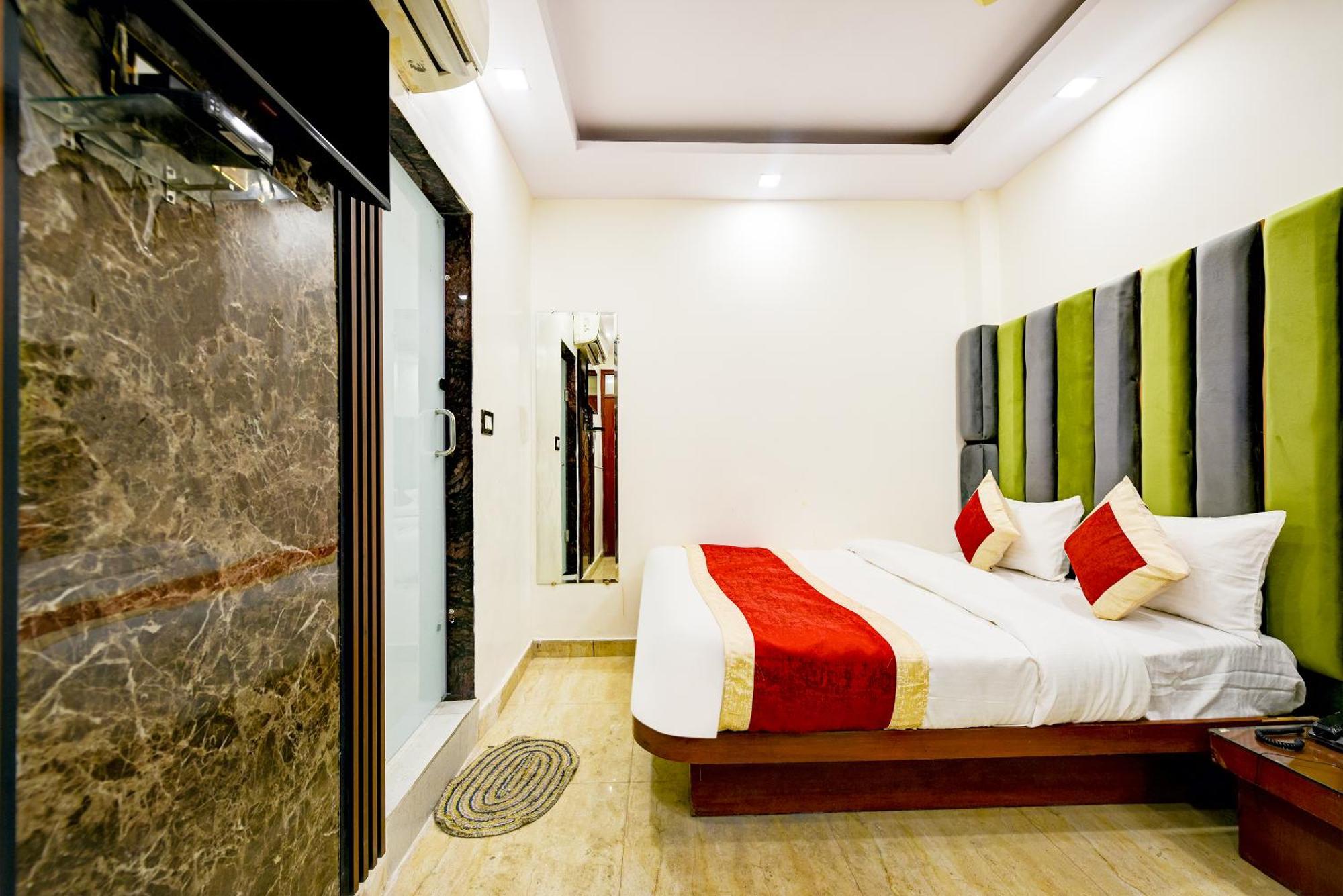 The Prem New Delhi Hotel Exterior photo