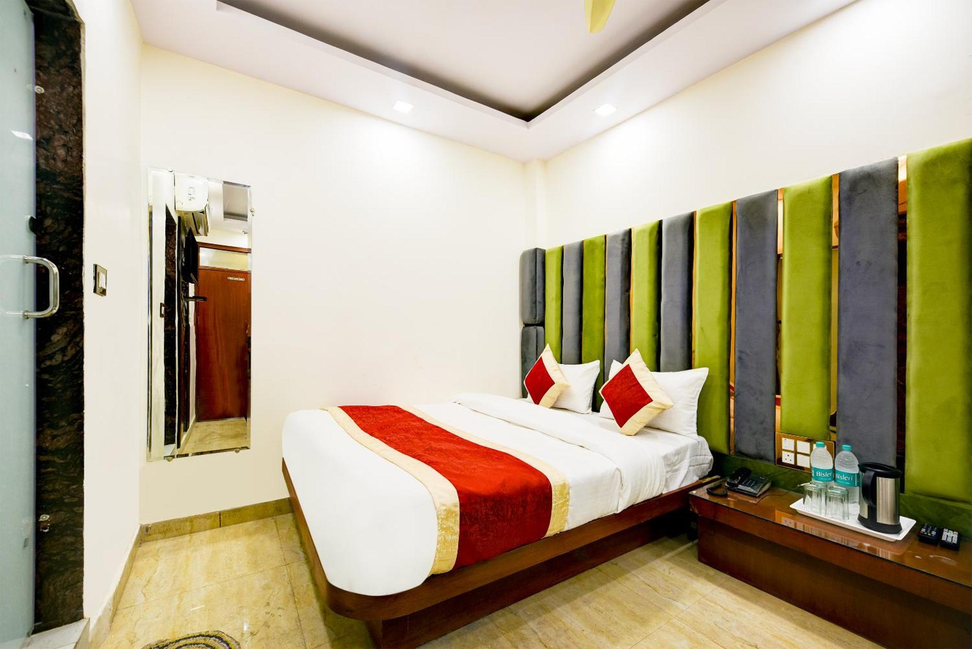 The Prem New Delhi Hotel Exterior photo